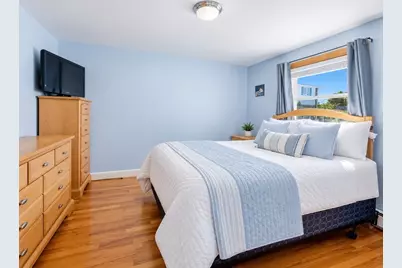 195 Mills Ave, Revere, MA 02151 - Photo 18