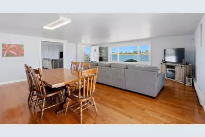 195 Mills Ave, Revere, MA 02151 - Photo 8