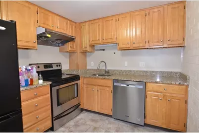185 Quincy Shore Dr #32, Quincy, MA 02171 - Photo 2