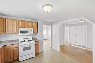 444 Butman Rd, Lowell, MA 01852 - Photo 10