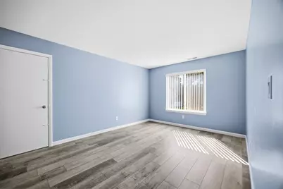 25 Nassau Dr #25, Springfield, MA 01129 - Photo 16