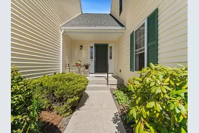 29 Coldspring Dr #B, Sutton, MA 01590 - Photo 4