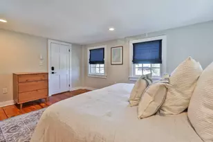 2 Court St, Newburyport, MA 01950 - Photo 16