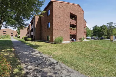 17 Davis Rd #A11, Acton, MA 01720 - Photo 2