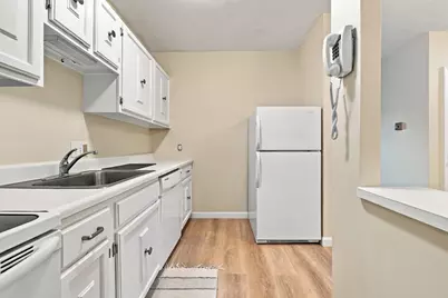 17 Davis Rd #A11, Acton, MA 01720 - Photo 6