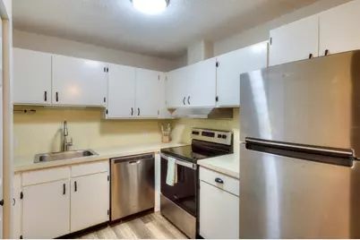 16 Thayer Pond Dr #16, Oxford, MA 01537 - Photo 6