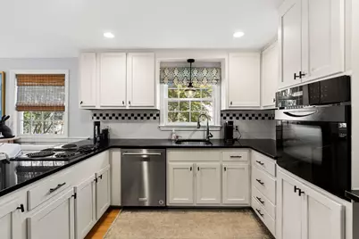 3 Larch Avenue, Salem, MA 01970 - Photo 18
