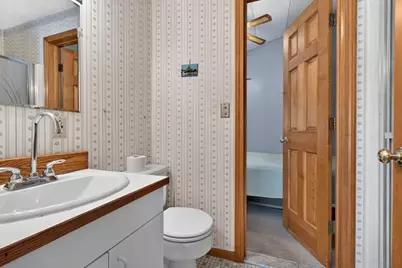 8 Lyndale Rd, Worcester, MA 01606 - Photo 16
