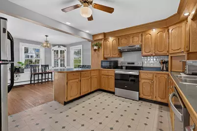 8 Lyndale Rd, Worcester, MA 01606 - Photo 4
