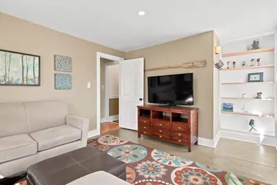 6 Merrill St, Newburyport, MA 01950 - Photo 22