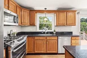 264 Bay Rd, Easton, MA 02334 - Photo 18