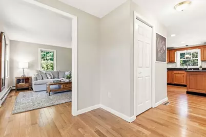 264 Bay Rd, Easton, MA 02334 - Photo 12