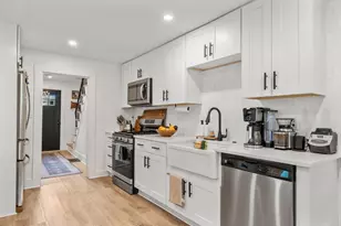 29 Sterling St, Weymouth, MA 02188 - Photo 10