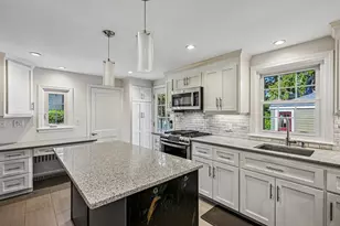 155 Auburndale Ave, Newton, MA 02465 - Photo 10