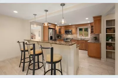 36 Grove Street, Reading, MA 01867 - Photo 8