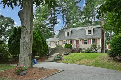 36 Grove Street, Reading, MA 01867 - Photo 2