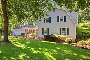 64 Cambridge Cir, Longmeadow, MA 01106 - Photo 2