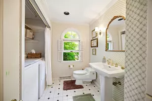 64 Cambridge Cir, Longmeadow, MA 01106 - Photo 14