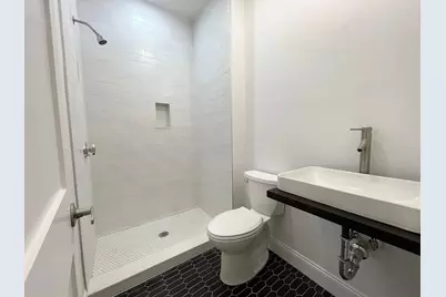 310 Chelsea St, Boston, MA 02128 - Photo 8
