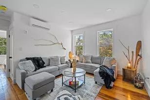 33 Broadway, Rockport, MA 01966 - Photo 1