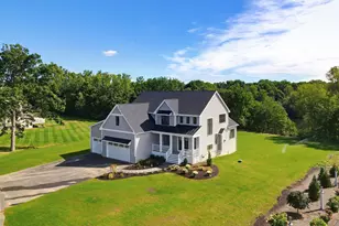 4 Julia Ln, Mansfield, MA 02048 - Photo 2