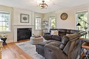 560 Shining Rock Dr, Northbridge, MA 01534 - Photo 18