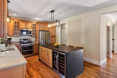 560 Shining Rock Dr, Northbridge, MA 01534 - Photo 16
