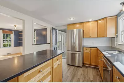 16 Hunting Lane, Wilbraham, MA 01095 - Photo 12