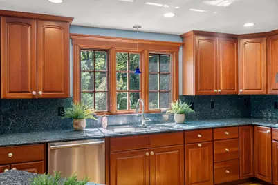 681 High Street, Walpole, MA 02081 - Photo 8
