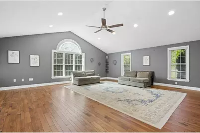9 Cameron Dr, Rutland, MA 01543 - Photo 4