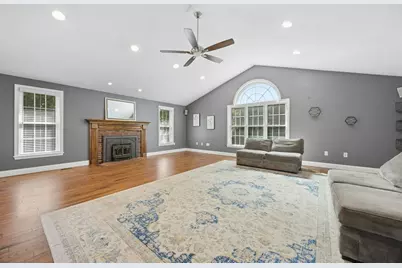 9 Cameron Dr, Rutland, MA 01543 - Photo 12