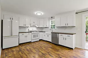 11 Warwick Way, Mashpee, MA 02649 - Photo 6