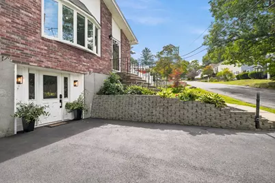 60 Hobson St, Saugus, MA 01906 - Photo 4