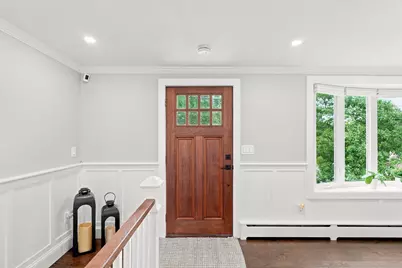 60 Hobson St, Saugus, MA 01906 - Photo 6