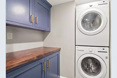 60 Hobson St, Saugus, MA 01906 - Photo 26