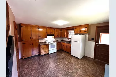 101 Main St, Oxford, MA 01540 - Photo 6