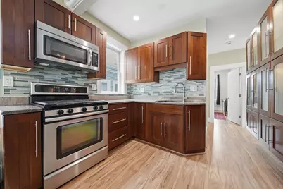 12 May St #B, Salem, MA 01970 - Photo 12