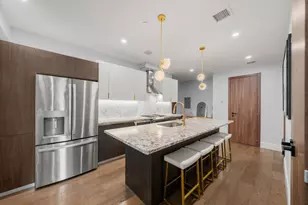 32 Pearl St, Boston, MA 02125 - Photo 1