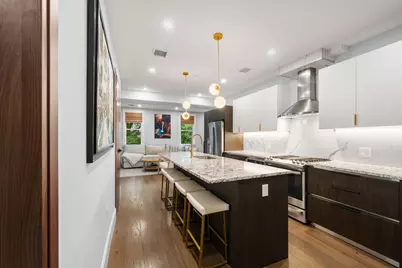 32 Pearl St #3, Boston, MA 02125 - Photo 2
