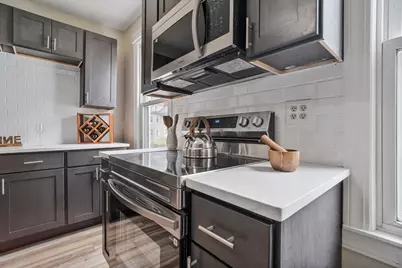 615 White St, Springfield, MA 01108 - Photo 10