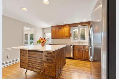 2 Dorset Circle, Andover, MA 01810 - Photo 14