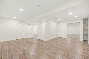 20 Smith Ln, Medford, MA 02155 - Photo 34