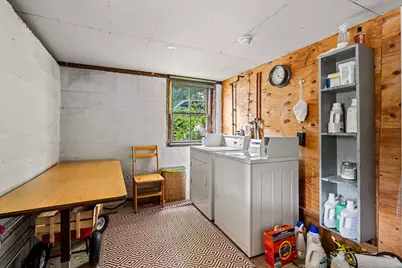 7 Pierce Ave #3, Beverly, MA 01915 - Photo 8