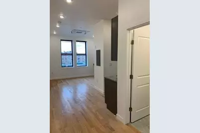 64 Market St #5, Lynn, MA 01901 - Photo 4