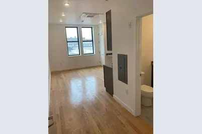 64 Market St #5, Lynn, MA 01901 - Photo 2