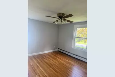 15 Lovell St, Westminster, MA 01473 - Photo 4