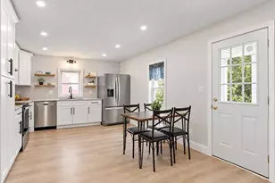 15 Arcadia St, Grafton, MA 01560 - Photo 6
