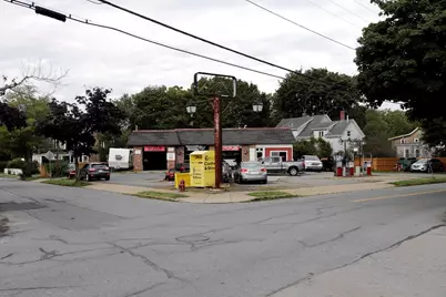 82 Bridge St, Fairhaven, MA 02719 - Photo 6