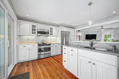 40 Chestnut St, Foxboro, MA 02035 - Photo 20