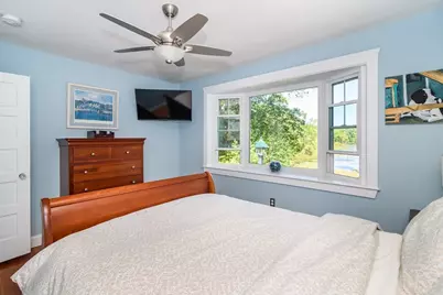 40 Chestnut St, Foxboro, MA 02035 - Photo 24